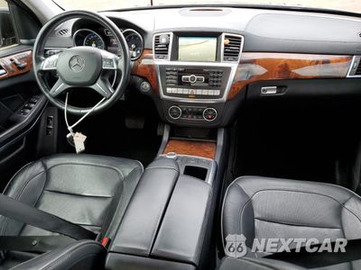 Zdjęcie 8 z 13 samochodu: 2014 MERCEDES-BENZ GL 550 4MATIC VIN:4JGDF7DE5EA346847 - miniatura