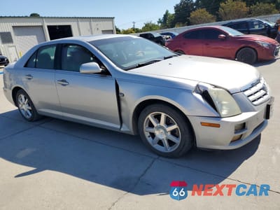 Czwarte zdjęcie samochodu z boku: 2005 CADILLAC STS VIN:1G6DW677450184603 - miniatura