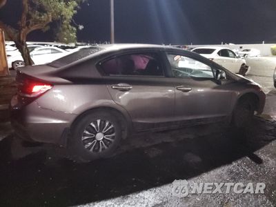 Trzecie zdjęcie samochodu z tyłu: 2013 HONDA CIVIC LX VIN:2HGFB2F57DH571829 - miniatura