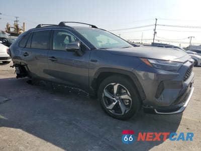 Czwarte zdjęcie samochodu z boku: 2024 TOYOTA RAV4 PRIME SE VIN:JTMAB3FV0RD208937 - miniatura