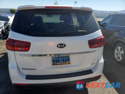 Zdjęcie 6 z 13 samochodu: 2021 KIA SEDONA LX VIN:KNDMB5C11M6663240 - miniatura