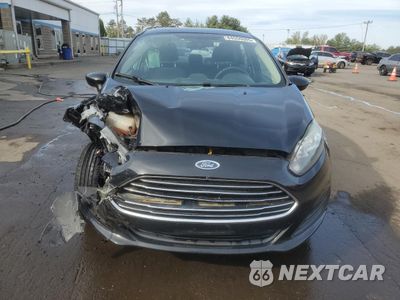 Piąte zdjęcie samochodu w środku: 2017 FORD FIESTA SE VIN:3FADP4BJ3HM140763 - miniatura