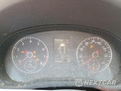 Zdjęcie 9 z 12 samochodu: 2015 VOLKSWAGEN PASSAT VIN:1VWBT7A34FC006129 - miniatura