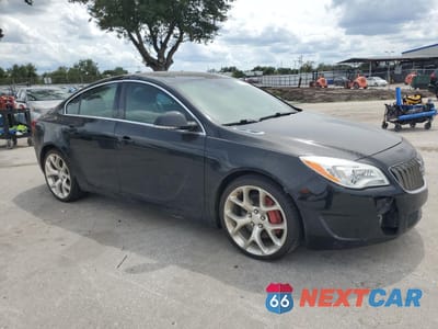 Czwarte zdjęcie samochodu z boku: 2017 BUICK REGAL GS VIN:2G4GT5GX0H9138222 - miniatura