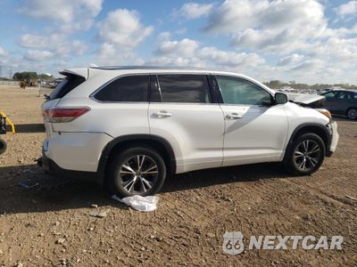 Trzecie zdjęcie samochodu z tyłu: 2016 TOYOTA HIGHLANDER XLE VIN:5TDJKRFH7GS318656 - miniatura