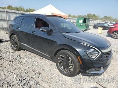 Czwarte zdjęcie samochodu z boku: 2023 KIA SPORTAGE SX PRESTIGE VIN:5XYK53AF2PG006062 - miniatura