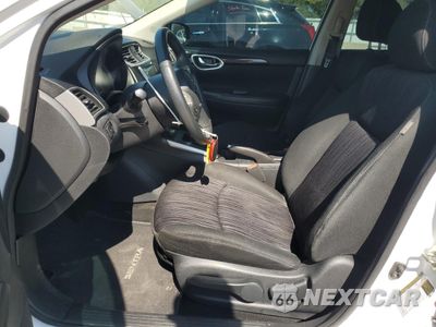 Zdjęcie 7 z 15 samochodu: 2019 NISSAN SENTRA S VIN:3N1AB7AP1KY315954 - miniatura