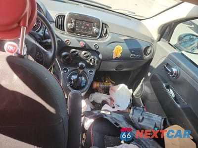 Zdjęcie 8 z 12 samochodu: 2017 FIAT 500 POP VIN:3C3CFFKR9HT671423 - miniatura