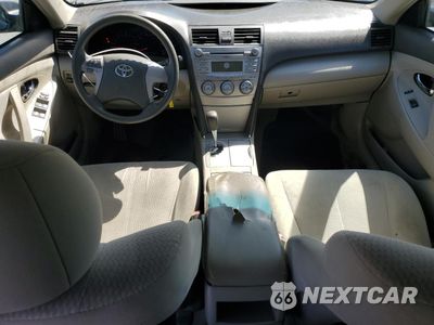Zdjęcie 8 z 12 samochodu: 2011 TOYOTA CAMRY BASE VIN:4T1BF3EK9BU743668 - miniatura
