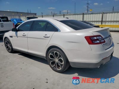 Drugie zdjęcie samochodu z przodu: 2015 FORD TAURUS SHO VIN:1FAHP2KT4FG100500 - miniatura