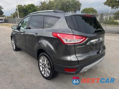 Drugie zdjęcie samochodu z przodu: 2016 FORD ESCAPE SE VIN:1FMCU0GX4GUC35892 - miniatura