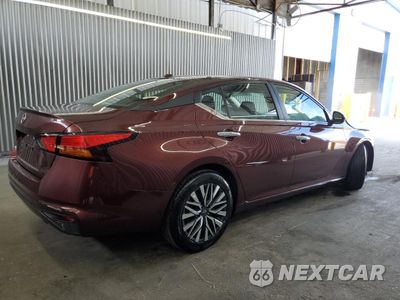 Trzecie zdjęcie samochodu z tyłu: 2025 NISSAN ALTIMA SV VIN:1N4BL4DVXSN365889 - miniatura
