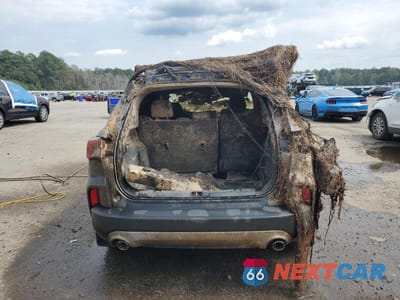 Zdjęcie 6 z 11 samochodu: 2022 FORD ESCAPE SE VIN:1FMCU0G6XNUB98724 - miniatura