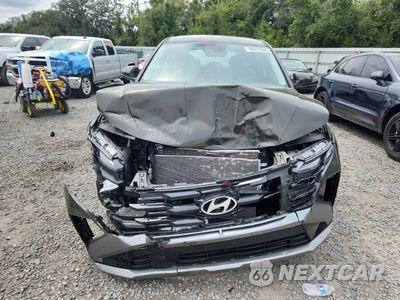 Piąte zdjęcie samochodu w środku: 2025 HYUNDAI TUCSON SE VIN:5NMJA3DE1SH448419 - miniatura