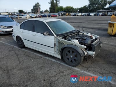 Czwarte zdjęcie samochodu z boku: 2000 BMW 323 I VIN:WBAAM3341YCB22708 - miniatura