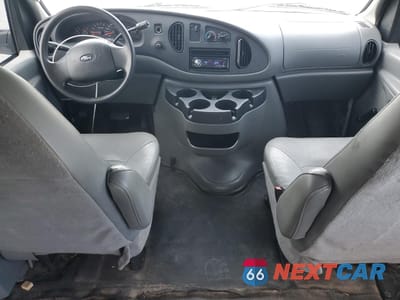 Zdjęcie 8 z 13 samochodu: 2006 FORD ECONOLINE E150 VAN VIN:1FTRE14W76HB25388 - miniatura