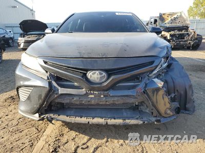 Piąte zdjęcie samochodu w środku: 2020 TOYOTA CAMRY SE VIN:4T1G11AK6LU905109 - miniatura