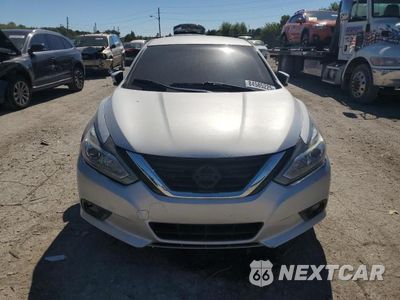 Piąte zdjęcie samochodu w środku: 2018 NISSAN ALTIMA 2.5 VIN:1N4AL3AP9JC229789 - miniatura