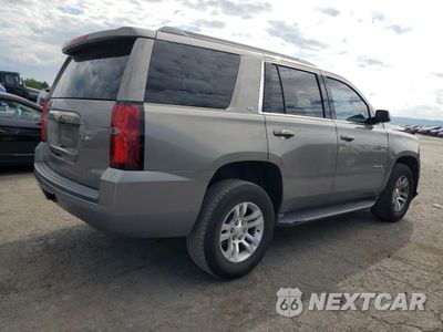 Trzecie zdjęcie samochodu z tyłu: 2017 CHEVROLET TAHOE C1500 LT VIN:1GNSCBKC3HR321922 - miniatura