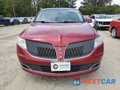 Piąte zdjęcie samochodu w środku: 2014 LINCOLN MKT VIN:2LMHJ5ATXEBL50960 - miniatura