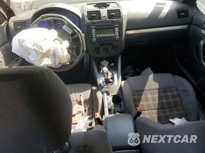 Zdjęcie 8 z 13 samochodu: 2008 VOLKSWAGEN GLI VIN:3VWBJ71K18M110723 - miniatura