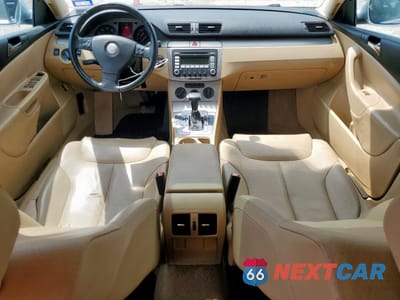 Zdjęcie 9 z 15 samochodu: 2008 VOLKSWAGEN PASSAT WAGON KOMFORT VIN:WVWLK73C08E195487 - miniatura
