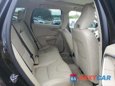 Zdjęcie 6 z 10 samochodu: 2015 VOLVO XC60 T6 PREMIER VIN:YV4902RK9F2763135 - miniatura