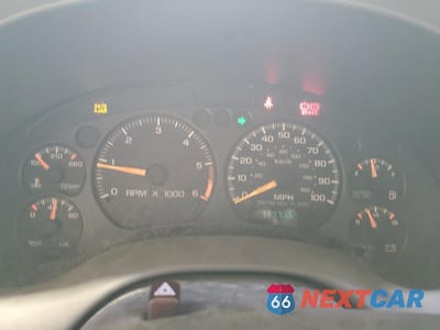 Zdjęcie 9 z 15 samochodu: 1999 GMC JIMMY VIN:1GKDT13W6X2514954 - miniatura