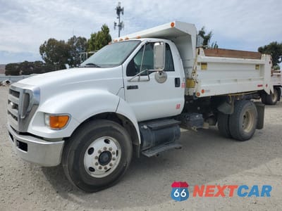 Drugie zdjęcie samochodu z przodu: 2008 FORD F750 SUPER DUTY XL DUMP TRUCK VIN:3FRXF75T98V083295 - miniatura