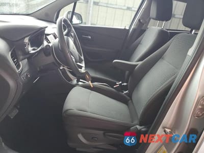 Zdjęcie 7 z 13 samochodu: 2022 CHEVROLET TRAX LS VIN:KL7CJKSM6NB545280 - miniatura