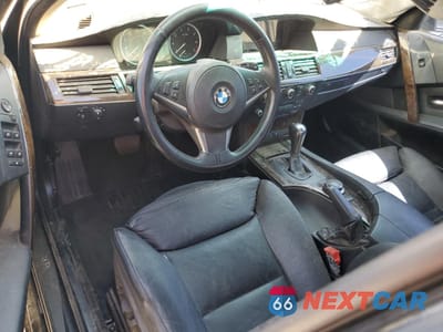 Zdjęcie 8 z 14 samochodu: 2007 BMW 550 I VIN:WBANB53597CP04028 - miniatura