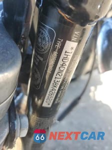 Zdjęcie 8 z 8 samochodu: 2008 HARLEY-DAVIDSON XL883 VIN:1HD4CN2138K426520 - miniatura