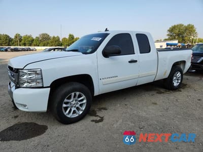 2007 CHEVROLET SILVERADO K1500 2GCEK19J771629660 - główne zdjęcie licytacji z USA - miniatura