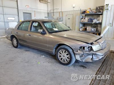 Czwarte zdjęcie samochodu z boku: 2005 FORD CROWN VICTORIA LX VIN:2FAFP74W55X124874 - miniatura