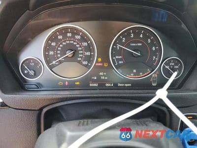 Zdjęcie 9 z 12 samochodu: 2016 BMW 4ER XI SULEV VIN:WBA3T1C57GP822164 - miniatura