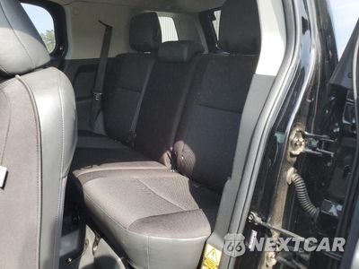 Zdjęcie 11 z 15 samochodu: 2014 TOYOTA FJ CRUISER VIN:JTEZU4BF9EK013552 - miniatura