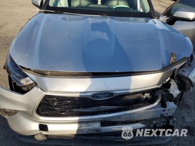 Zdjęcie 11 z 12 samochodu: 2022 TOYOTA HIGHLANDER HYBRID XLE VIN:5TDGARAH5NS516010 - miniatura