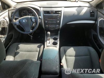 Zdjęcie 8 z 13 samochodu: 2015 NISSAN ALTIMA 2.5 VIN:1N4AL3AP9FN380076 - miniatura