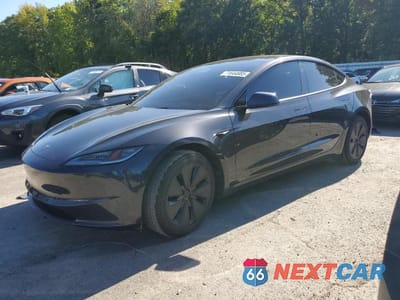 2025 TESLA MODEL 3 5YJ3E1EBXSF000722 - główne zdjęcie licytacji z USA - miniatura
