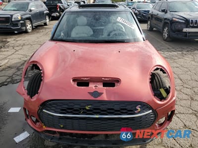 Piąte zdjęcie samochodu w środku: 2023 MINI COOPER S CLUBMAN ALL4 VIN:WMWXJ1C03P2T77947 - miniatura