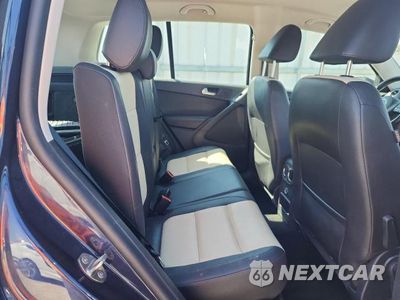 Zdjęcie 11 z 13 samochodu: 2016 VOLKSWAGEN TIGUAN S VIN:WVGBV7AX3GW587750 - miniatura
