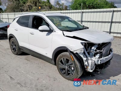 Czwarte zdjęcie samochodu z boku: 2025 BUICK ENCORE GX SPORT TOURING VIN:KL4AMDSL3SB025063 - miniatura