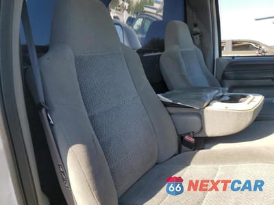 Zdjęcie 10 z 13 samochodu: 2004 FORD F250 SUPER DUTY VIN:1FTNF20P54EA88985 - miniatura