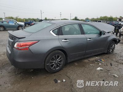 Trzecie zdjęcie samochodu z tyłu: 2015 NISSAN ALTIMA 2.5 VIN:1N4AL3AP3FN374838 - miniatura
