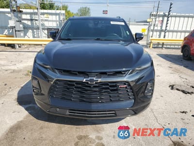 Piąte zdjęcie samochodu w środku: 2022 CHEVROLET BLAZER RS VIN:3GNKBKRS7NS144087 - miniatura