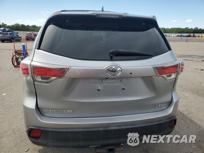 Zdjęcie 6 z 15 samochodu: 2014 TOYOTA HIGHLANDER LE VIN:5TDBKRFH3ES044955 - miniatura