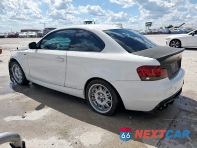 Drugie zdjęcie samochodu z przodu: 2010 BMW 135 I VIN:WBAUC7C55AVK96028 - miniatura