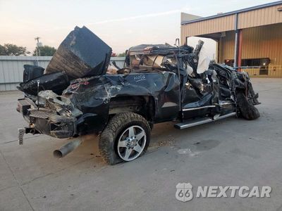 Trzecie zdjęcie samochodu z tyłu: 2016 CHEVROLET SILVERADO K2500 HIGH COUNTRY VIN:1GC1KXE81GF214928 - miniatura