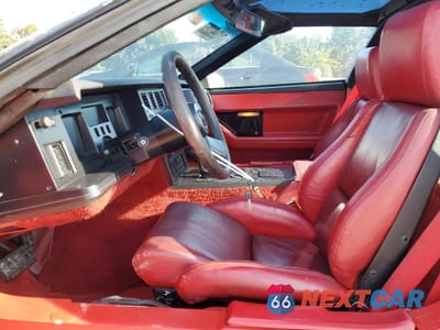 Zdjęcie 7 z 12 samochodu: 1987 CHEVROLET CORVETTE VIN:1G1YY2187H5113902 - miniatura