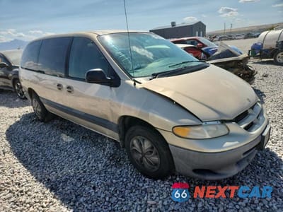 Czwarte zdjęcie samochodu z boku: 2000 DODGE GRAND CARAVAN SE VIN:1B4GP44R2YB664310 - miniatura